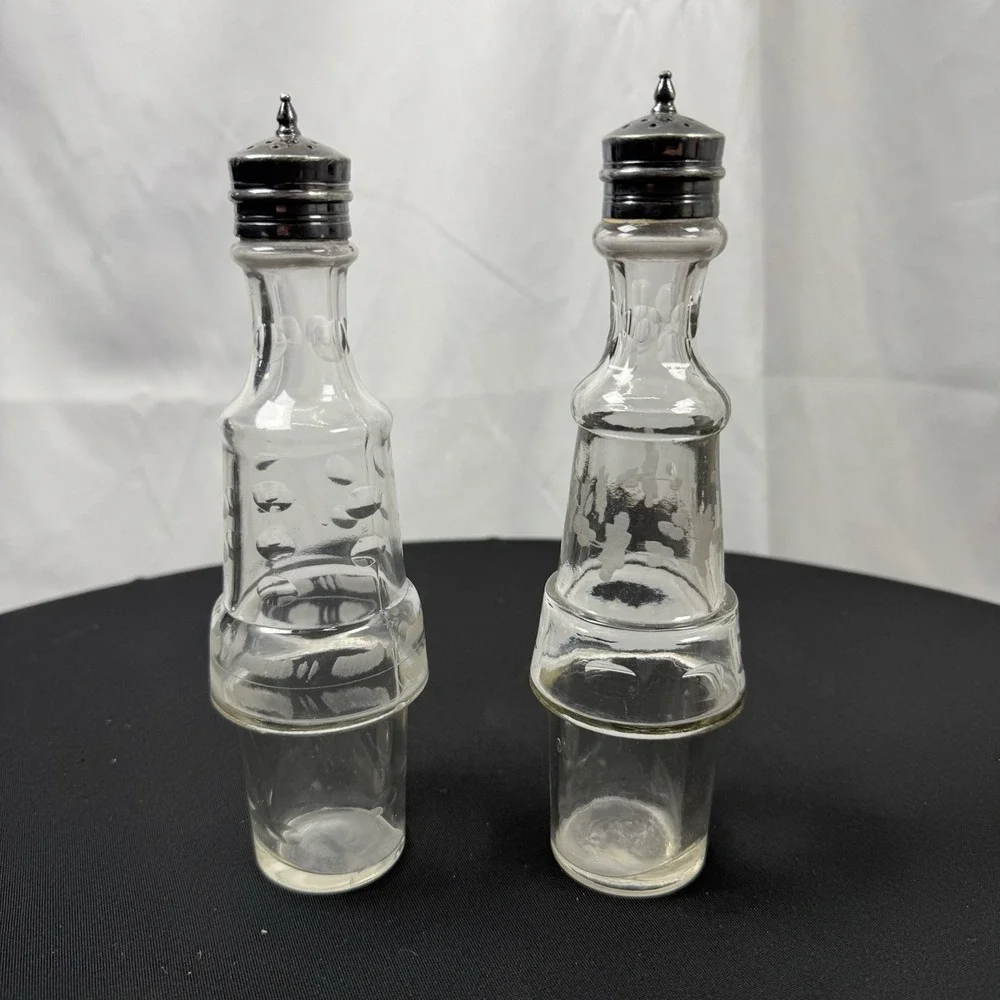 2 Vintage Condiment Cruet Castor Set  Etched‎ Glass